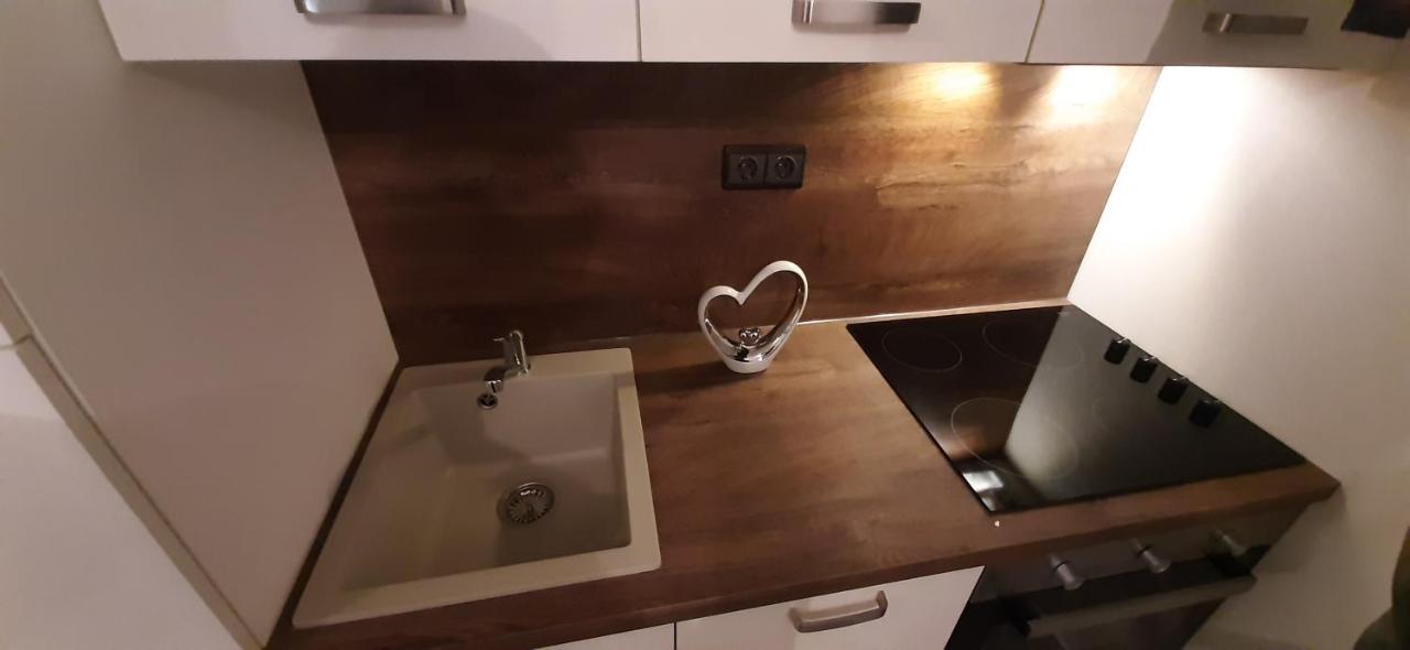 Apartment Krajacic 克尔克 外观 照片